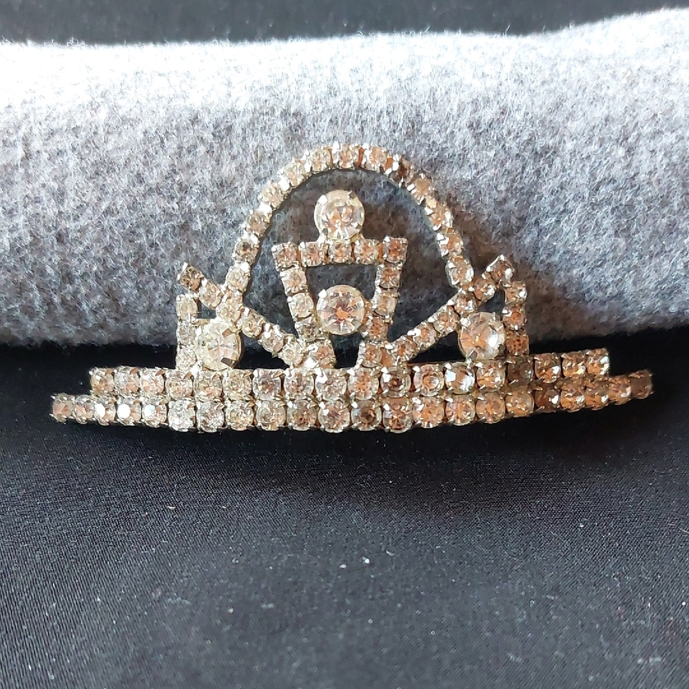 Vintage Silvertone Rhinestone Hairclip